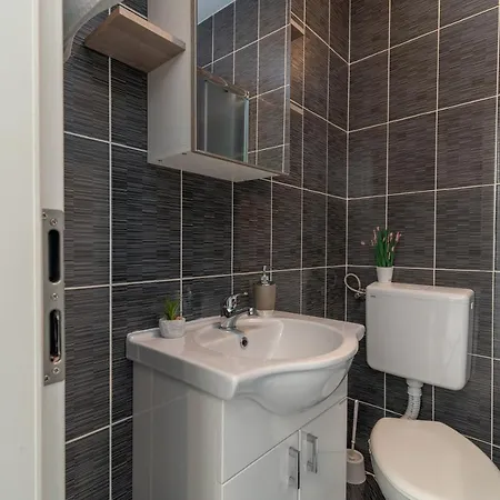 Apartment Bruna *